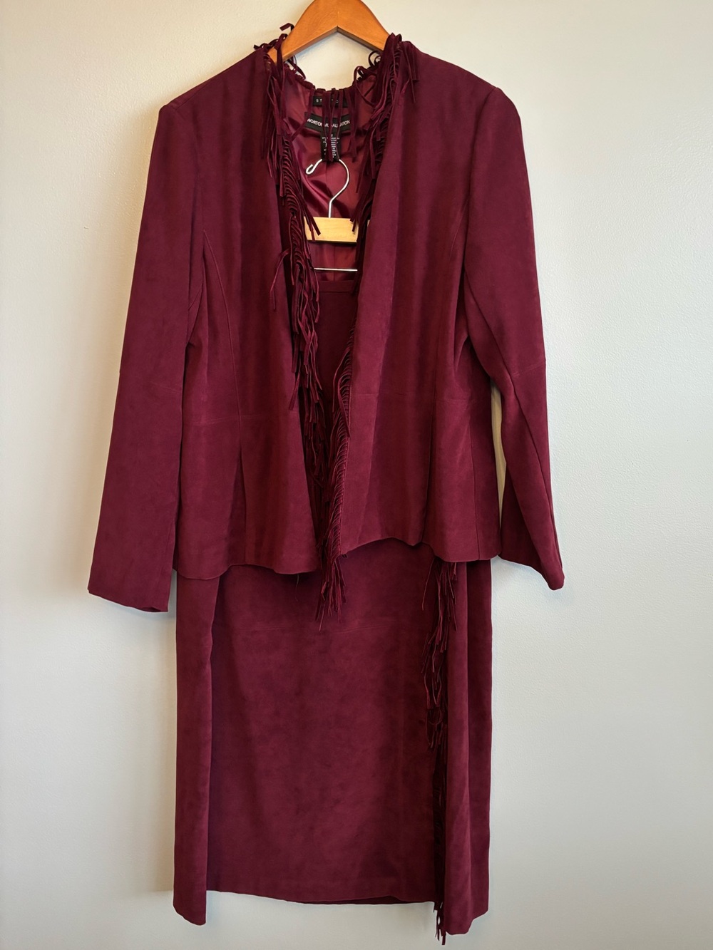 VTG 1990s Norton McNaughton Faux Suede Fringe Skirt Suit Set Burgundy Women’s 12